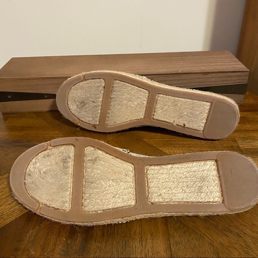 Talbots Black & White  espadrilles size 7 - Picture 2 of 8